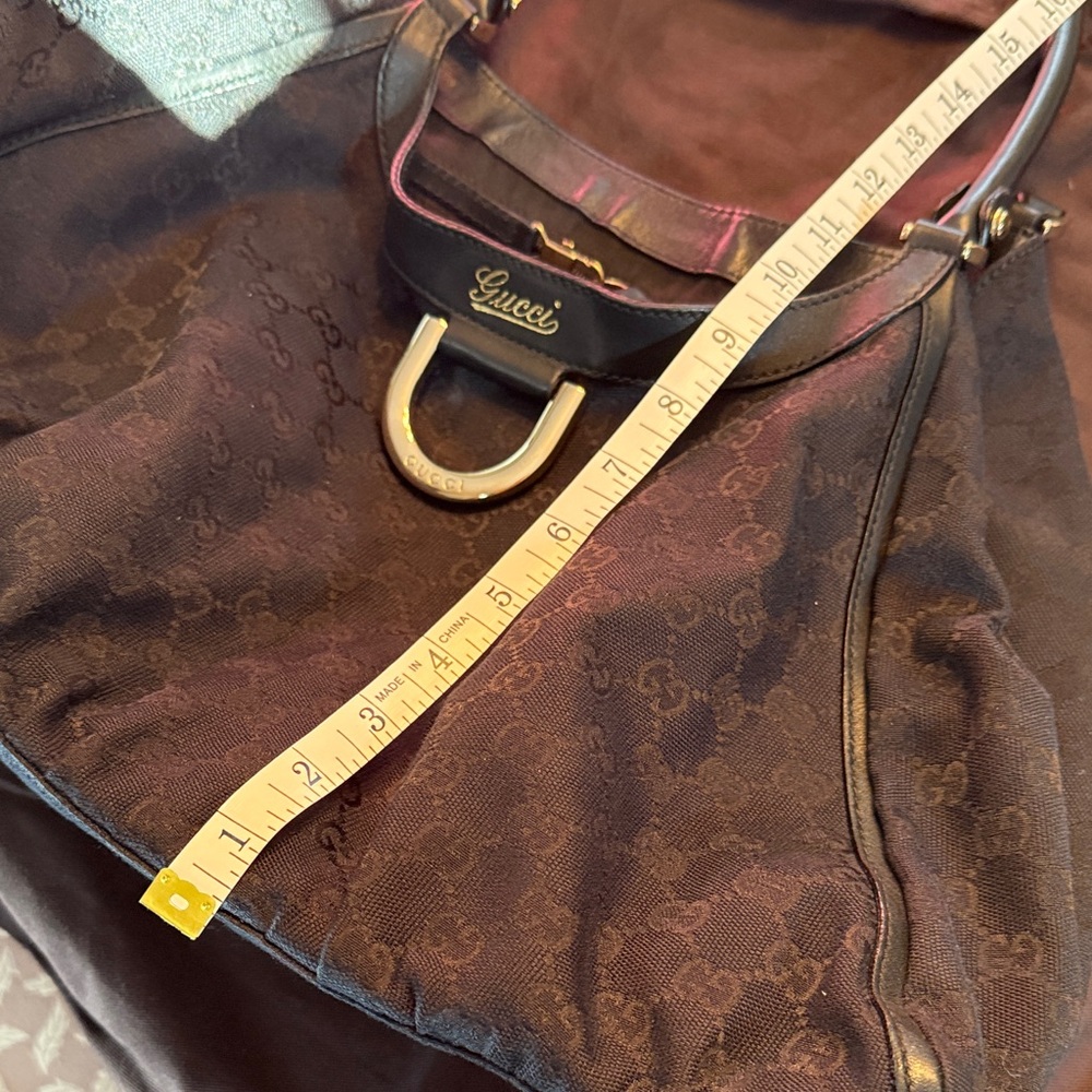 Gucci Black Monogram Shoulder Bag - Picture 12 of 12